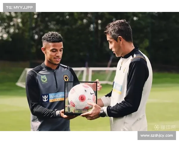 实况坎贝尔为何成为足球解说界的传奇人物及其影响力分析